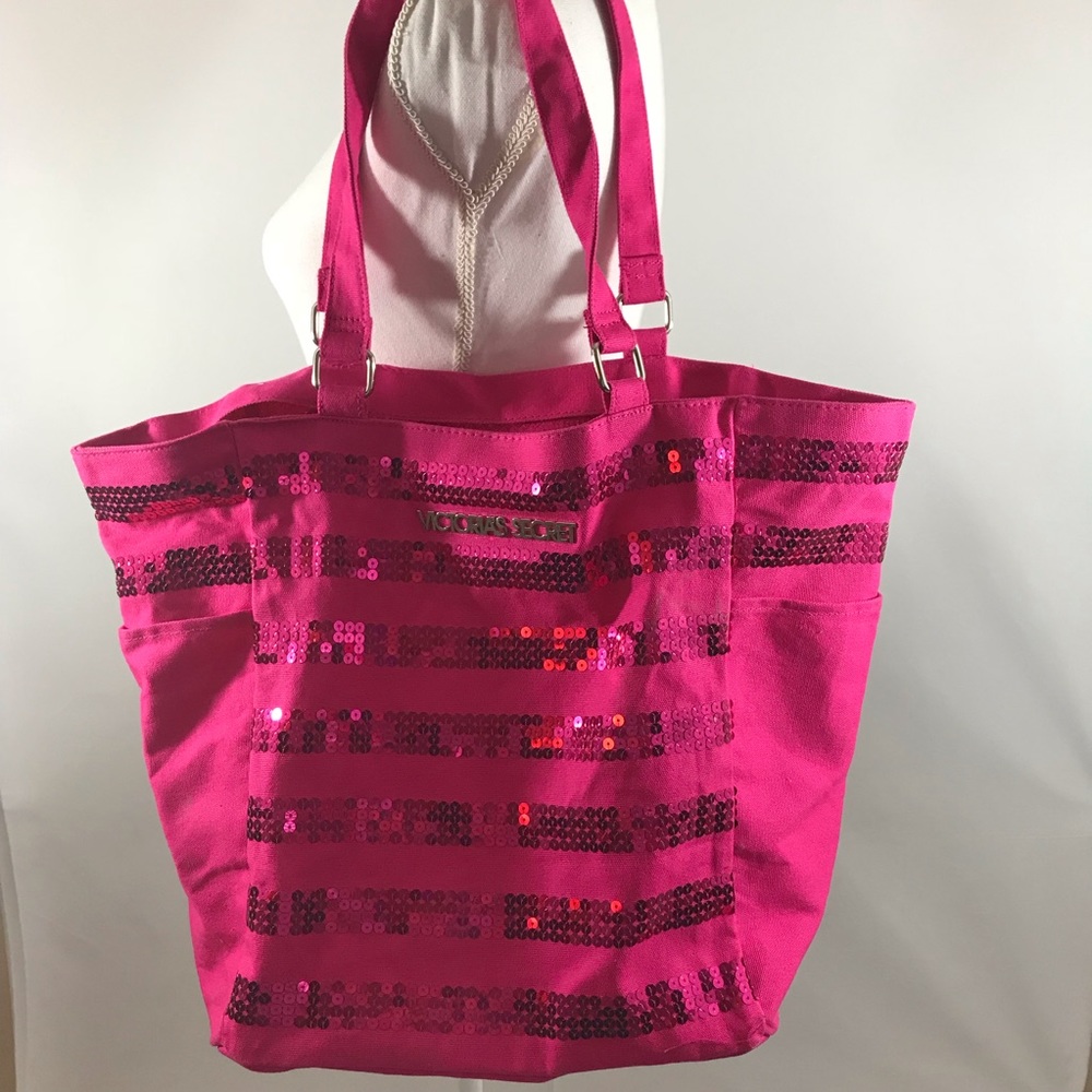 FREE tote bag with VS PINK Purchase